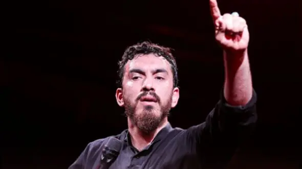 مداحی های محرم ۱۴۰۵ مهدی رسولی منتشر شد؛ از «ما که نمردیم بیوفته پرچم» تا «دلم گرفته برایت»
