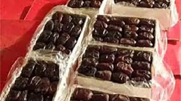 انهدام 14 تن خرمای فاسد در اصفهان 