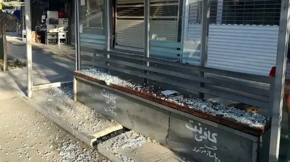 حمله وحشت آور چند شرور خطرناک به ایستگاه های اتوبوس شهرکرد + عکس و جزییات