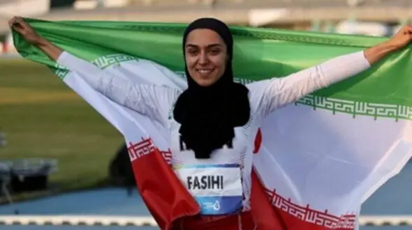رونمایی از لباس عروس و تاج گل  ملکه وار فرزانه فصیحی، دونده قهرمان آسیا / چه عروس زیبایی شده با داماد خوش تیپ !