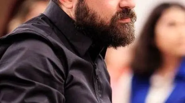 عکس دیده نشده از هومن سیدی در کنار دو همسرش+عکس