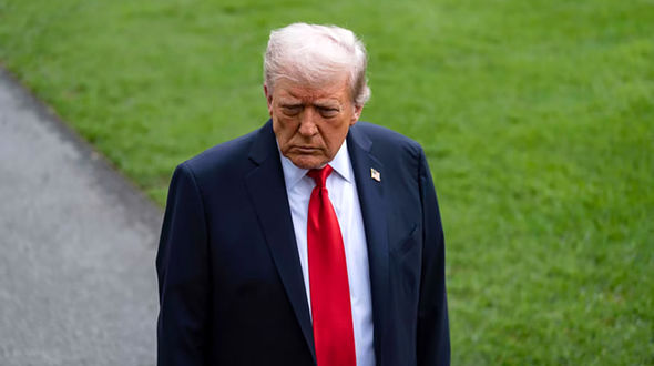 Trump Faces Backlash After Meme Post Suggesting “War” on Chicago