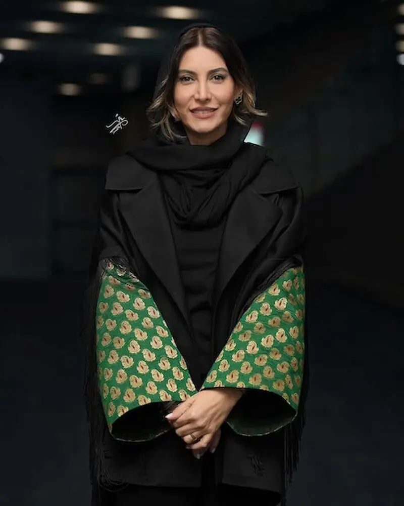 کت هندی فریبا نادری