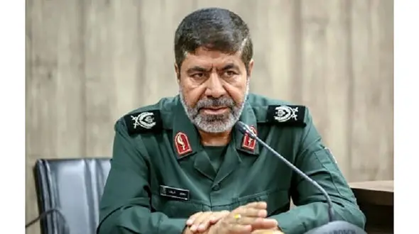 اگر مسافرت‌ها در تابستان، رفاه نیست پس چیست؟ / همه ملت ایران تا کمر در سطل اشغال آویزان نیستند