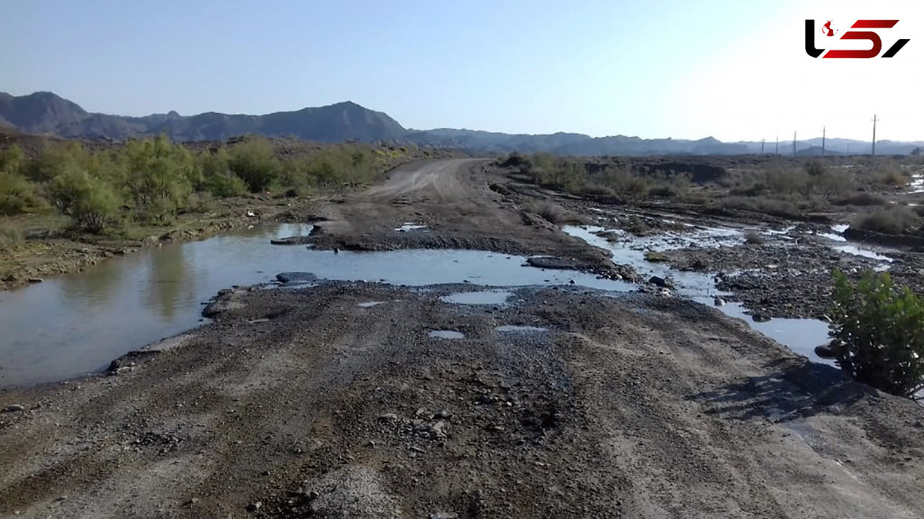 سقط جنین سوزناک زنان بلوچ در جاده خاکی 7 کیلومتری  + عکس