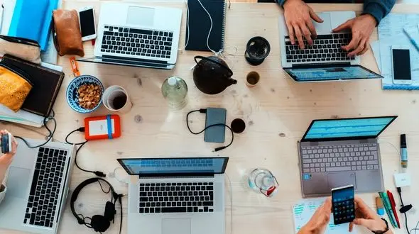 تا سال ۲۰۳۰، دنیای کار کاملاً دگرگون خواهد شد؛ ایران در این انقلاب جهانی کجا ایستاده است؟