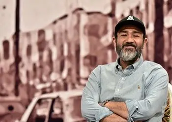 فیلم/خاطره استخر رفتن خنده‌دار مهران غفوریان در دبی/ استخر هتل رو پشت بوم بود! این دیگه آخر خنده بود