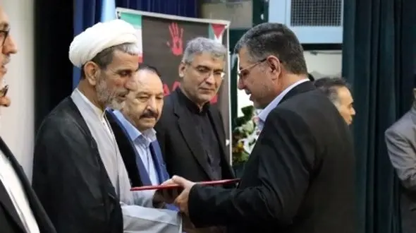 آیین تکریم و معارفه رئیس کل محاکم عمومی و انقلاب شهرستان اصفهان برگزار شد