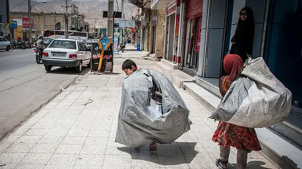 حضور ۵۰۰۰ کودک کار و خیابان در شهر تهران / ۱۷۶۴ کودک افغانستانی و 56 کودک پاکستانی ساماندهی شدند