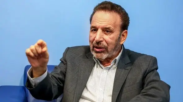 واعظی: خودتحریمی نفت ایران با بستن تنگه هرمز در پیش است!