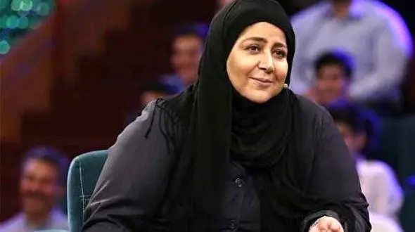 انگار تا اسم من می آید همه فرار می کنند