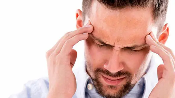 چطور سردرد ناشی از کم آبی را شناسایی کنیم؟