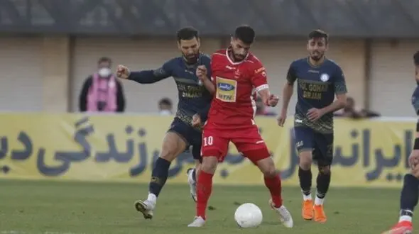 اخبار نقل و انتقالات/ پیشنهاد گلگهر به 2 ستاره پرسپولیس و تغییر تیم بازیکن سرباز