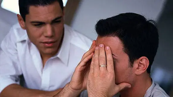 این جملات را هرگز به افسرده ها نگویید!