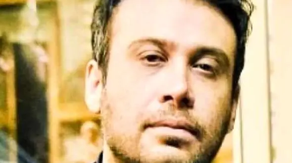 دانلود آهنگ باشکوه هایده و محسن چاوشی به نام حسود / من حسودم به باد وقتی موهاتو نوازش می کنه ...