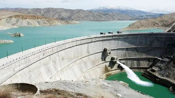 22 استان کشور درگیر تنش آبی شدید / تهران، مشهد، اصفهان، بندرعباس، اراک و ساوه در بحران