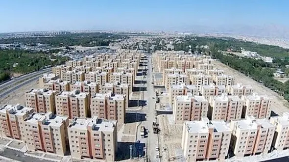 پوچ شدن حمایت دولتی از زنان خودسرپرست / ۹۰ درصد متقاضیان مسکن ملی توان پرداخت اقساط را ندارند/ شکل گیری بازار سیاه در حاشیه انبوه سازی