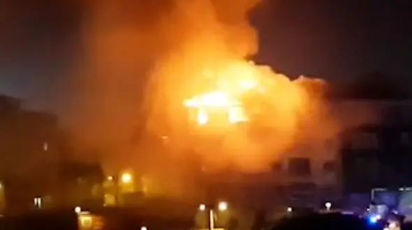 فیلم آتش سوزی ساختمان 3 طبقه در لاهیجان