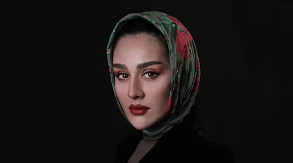 خانم گیلدخت هم با این استایل به جشنواره آمده بود و غافل شدیم
