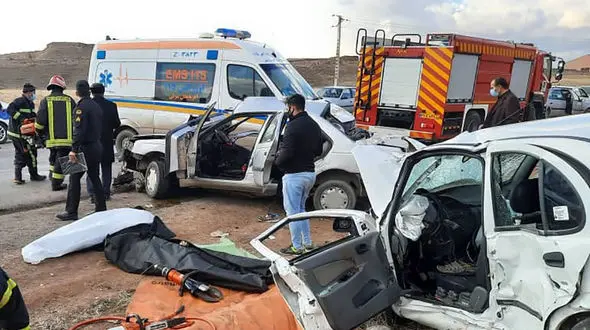 تصادف مرگبار در جاده میانه + عکس 