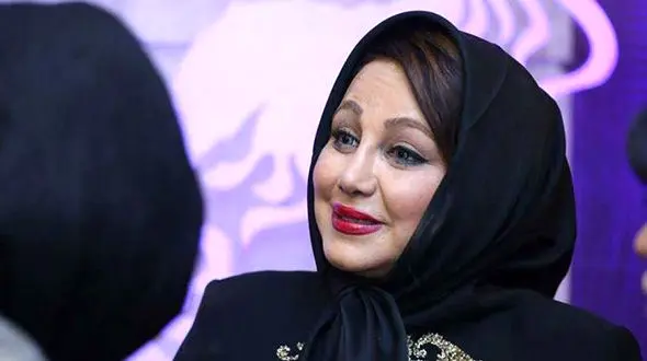 بادیگاردهای بهنوش بختیاری / یک زن چریک و 6 موتورسوار / 3 مرد هیکلی ! + فیلم 