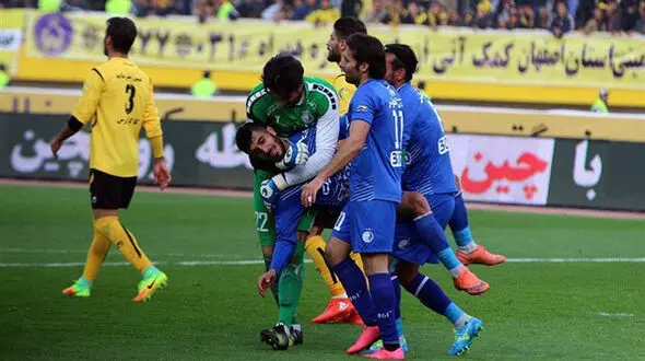 مرگ ناگهانی هوادار استقلال با آخرین گل این تیم در نیم فصل