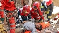نجات کارگر ساختمانی در عمق چاه در مشهد