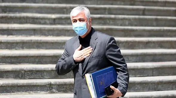 توضیح وزیر ورزش در مورد تصمیم مهم بیرانوند