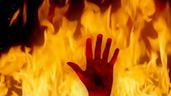 جزییات زنده زنده سوختن زوج آبادانی چه بود؟ / زن و مرد جوان در یک قدمی مرگ