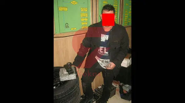 پایان پرسه زنی مرد سیاهپوش در جوادیه تهرانپارس / او یک بار از دست پلیس فرار کرد + عکس 