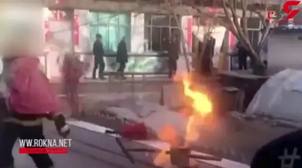 شجاعت تحسین برانگیز آتش نشان در حادثه وحشتناک! +فیلم