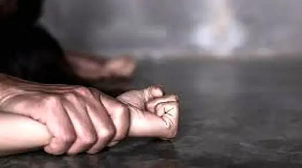 زن جوان مرد همسایه را عقیم کرد + عکس