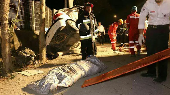 مرد جوان مشهدی مقابل چشمان یک زن در دم جان باخت+ عکس