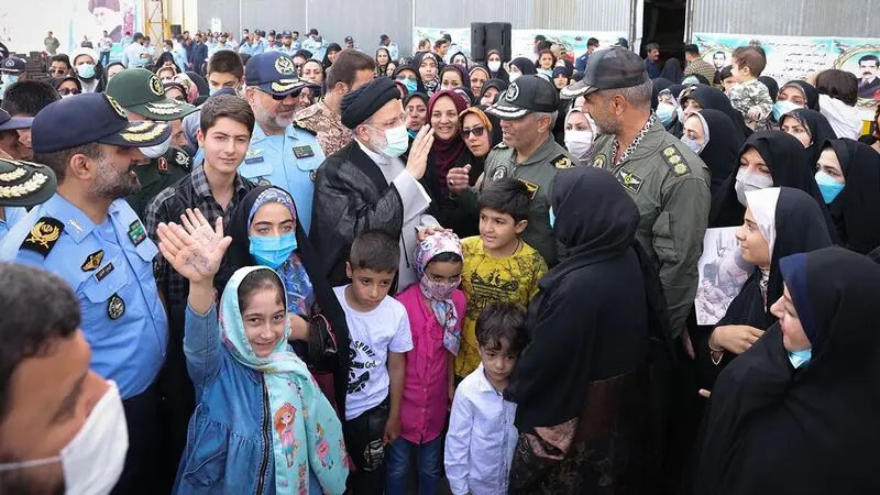 سفر رییس جمهور به همدان - سی امین سفر استانی به همدان وارد شد و با اقشار مختلف مردم و مسئولان دیدار کرد