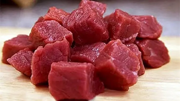 کمتر گوشت گاو بخور + دلایل 