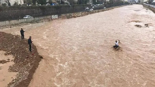 سیل مرگبار در ایران جان 6 تن را گرفت
