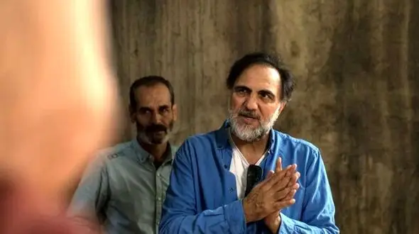 واکنش حسن فتحی به «پیرپسر»: به ذکاوت، جسارت و شرافت سازندگان آن آفرین می‌گویم