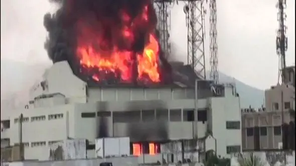 آتش سوزی هولناک در یک سینما + عکس 