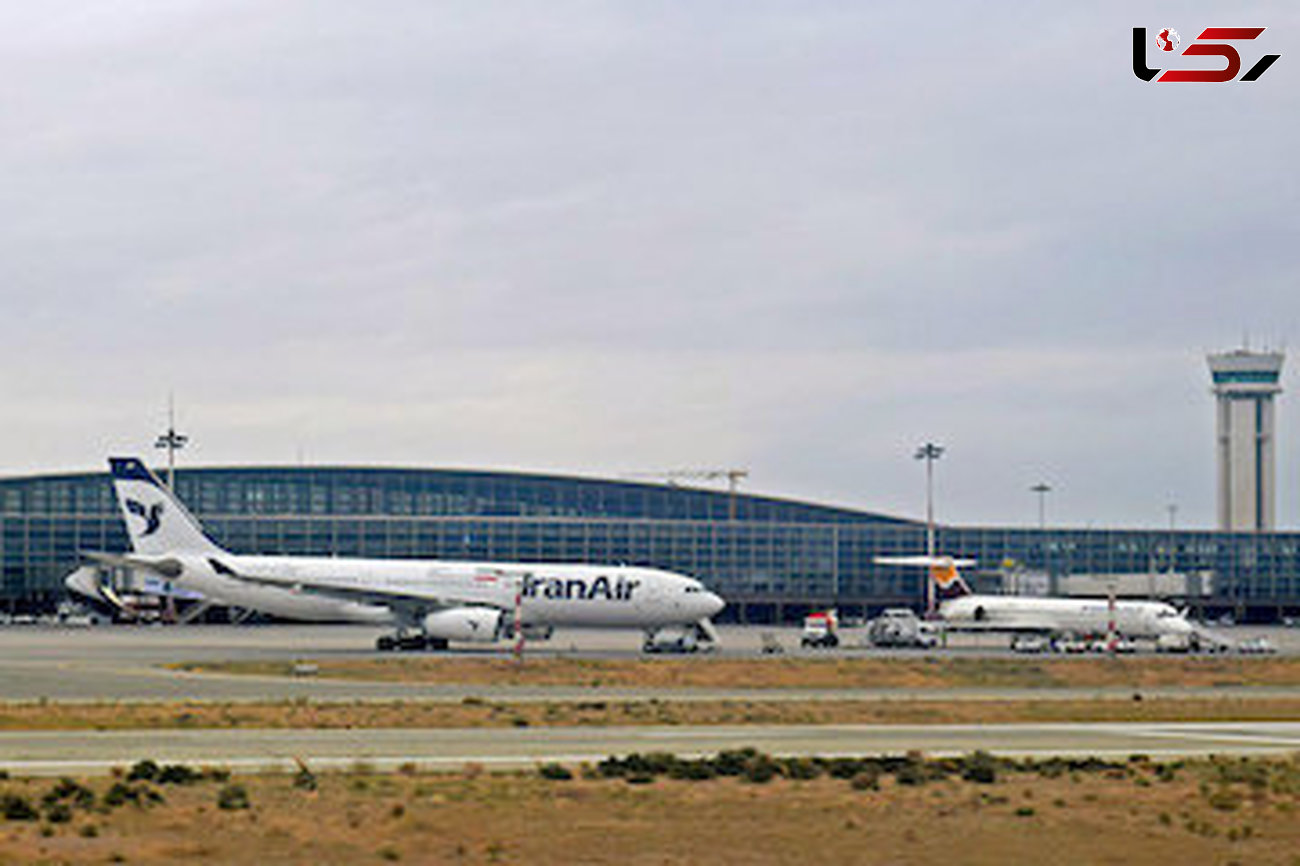 فرود اضطراری هواپیمای فوکر آسمان در فرودگاه شیراز 