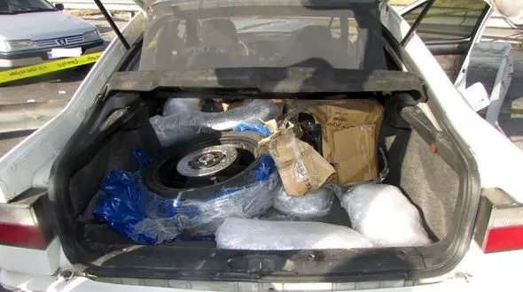 زانتیا سرقتی در مرودشت توقیف شد