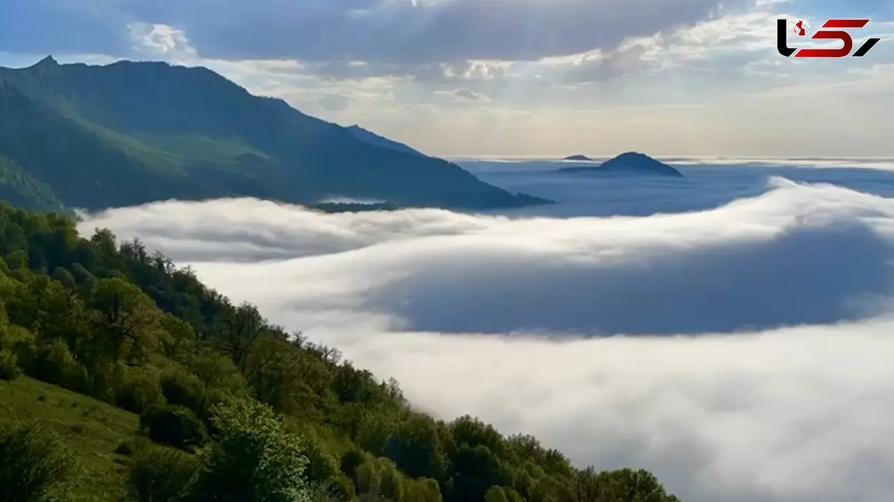 رقص زیبای ابرها در آسمان + فیلم 