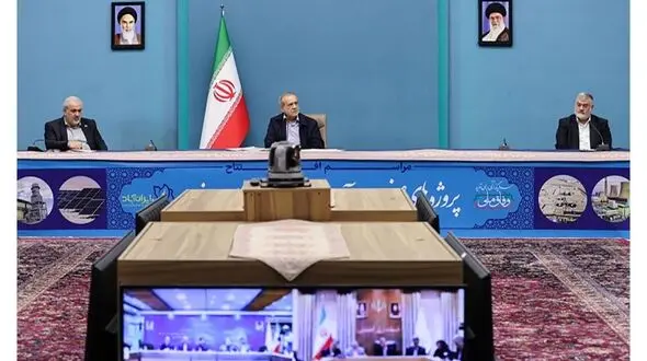 تلاش مهندسان صنعت نیرو برای رفع ناترازی‌ها ستودنی است/ توسعه پایدار در گرو اجرای پروژه‌های آب و برق، همراه پیش‌بینی آینده است