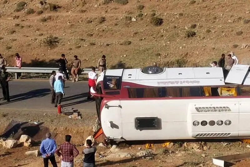 اتوبوس خبرنگاران 3