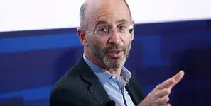 با رفتارغیر منطقی آمریکا ایرانی‌ها می توانند دنبال ساخت بمب اتم بروند