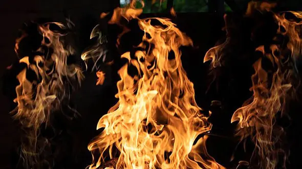 مرگ وحشتناک 5 بیمار کرونایی در آتش سوزی بیمارستان 