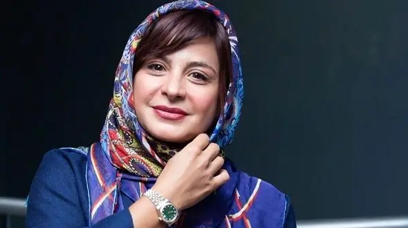 کافه گردی سیما تیرانداز و مادرش
