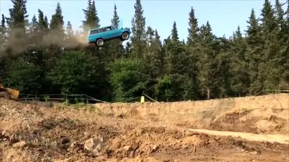 نگاهی به حادثه پایتخت با فیلمبرداری محسن تنابنده+ فیلم