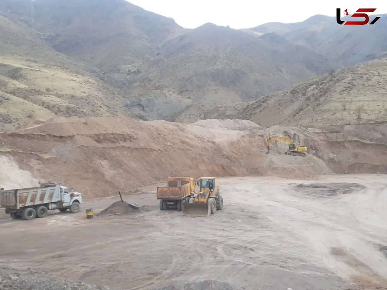 احداث استخرهای معیشتی ذخیره آب در روستاهای قزوین