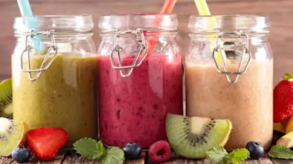 بهترین نوشیدنی‌ها برای رفع خواب‌آلودگی و افزایش انرژی