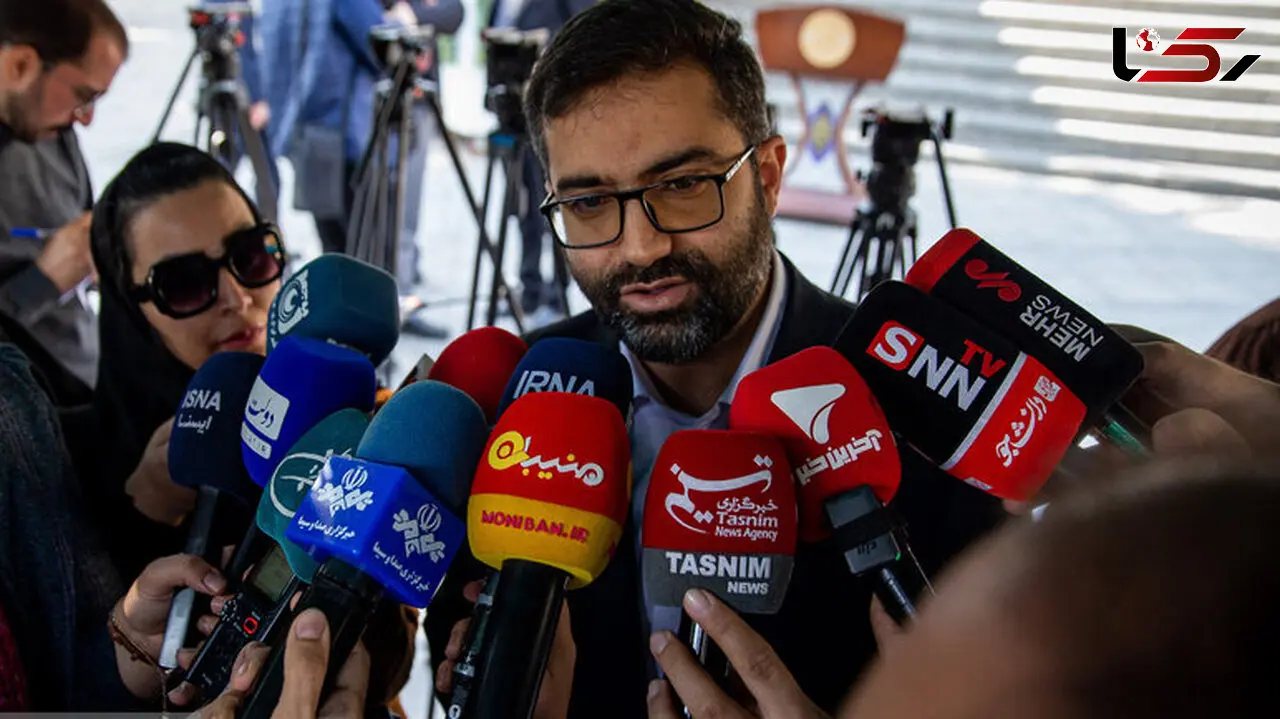 سقاب اصفهانی در برابر منتقدان: عضو هیچ حزب یا جناحی نیستم